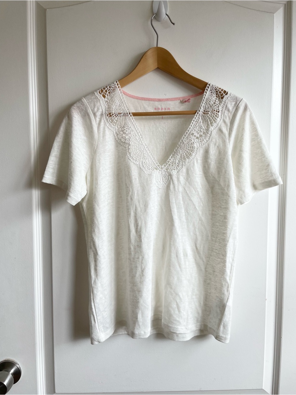 BODEN White Lace Trim Linen T-Shirt Tee Size S New Dainty Pretty 100% Linen